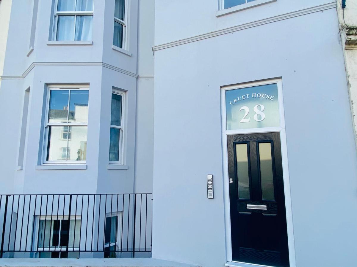 Stunning New Apartment Set In St Leonards On Sea Hollington  Exteriör bild